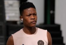 ‘We Have to Support Him’: Ouaddou Backs Mbuthuma Through Difficult Spell