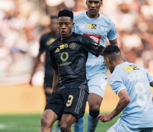 “We Have to Support Him”: Ouaddou Backs Mbuthuma Through Difficult Spell